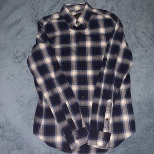 GENTLY WORN 100 COTTON GRAY BLUE AND WHITE DRESS SHIRT